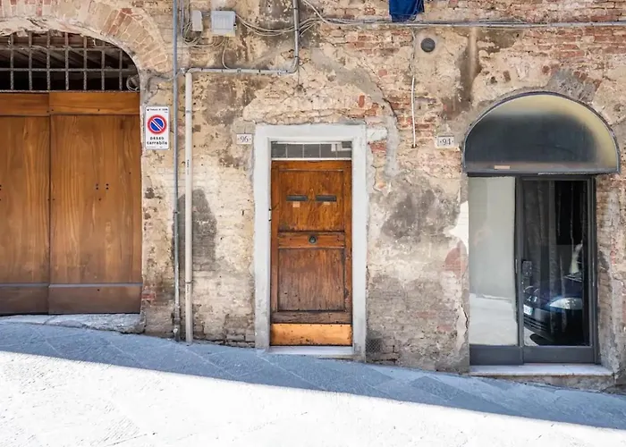 Wave House アパート